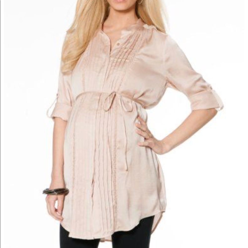 Jessica Simpson blush satin maternity shirt